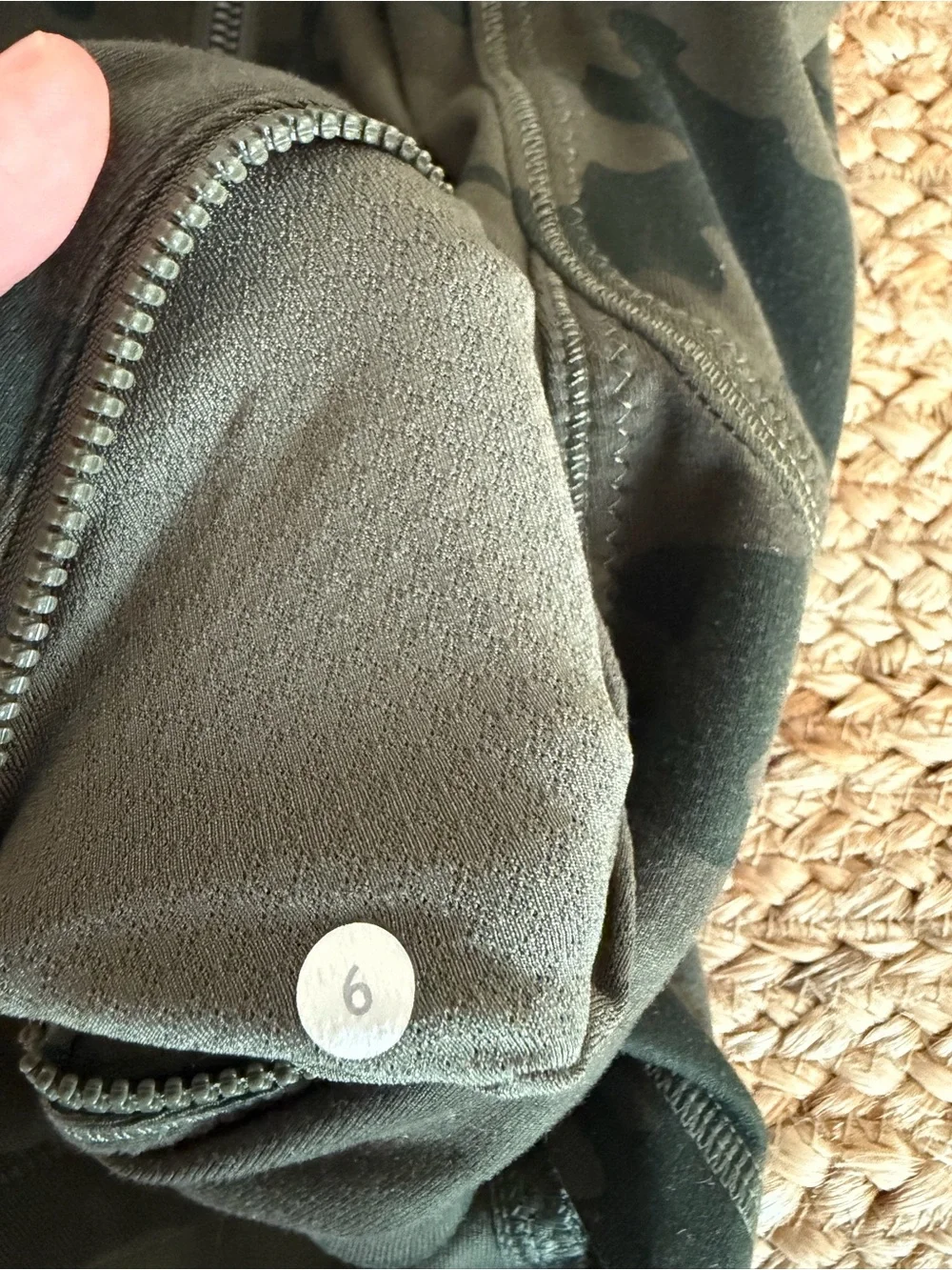 Define Jacket Camouflage Zip-Front - Olive Size 6